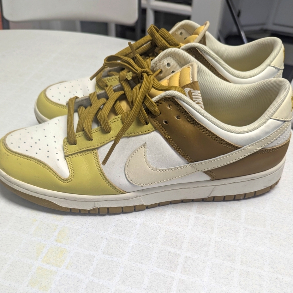 Nike Yellow and Gold Sneakers Dunks Low